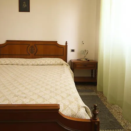 Apartman Rita's On The Sea *