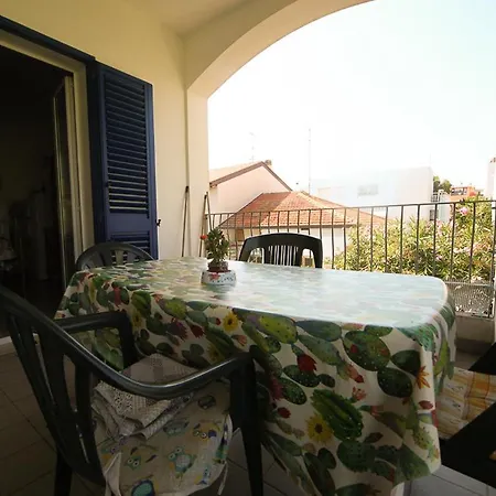 Rita's On The Sea * 朱利亚诺瓦