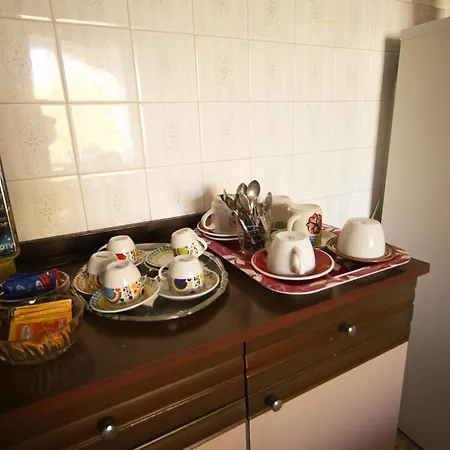 Rita's On The Sea Apartman *